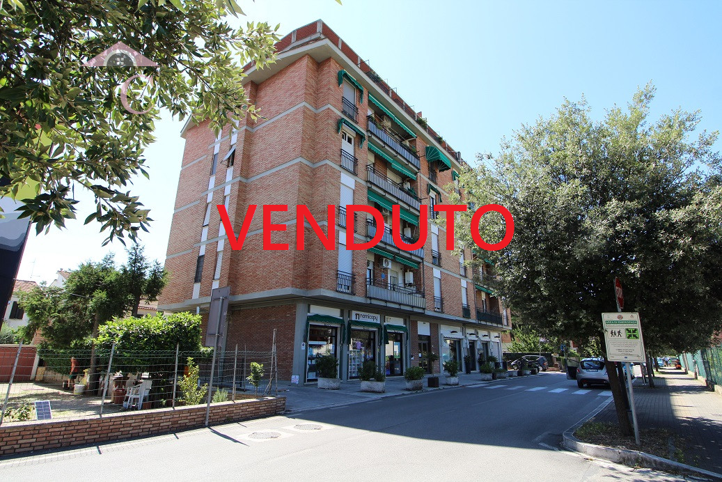 Narni Scalo:In zona centrale trilocale con cantina